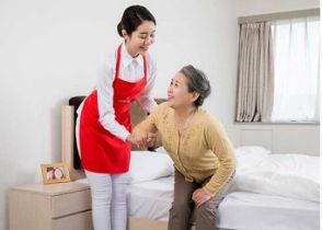 專業家政服務 住家與不住家保姆，全方位解決家庭生活需求